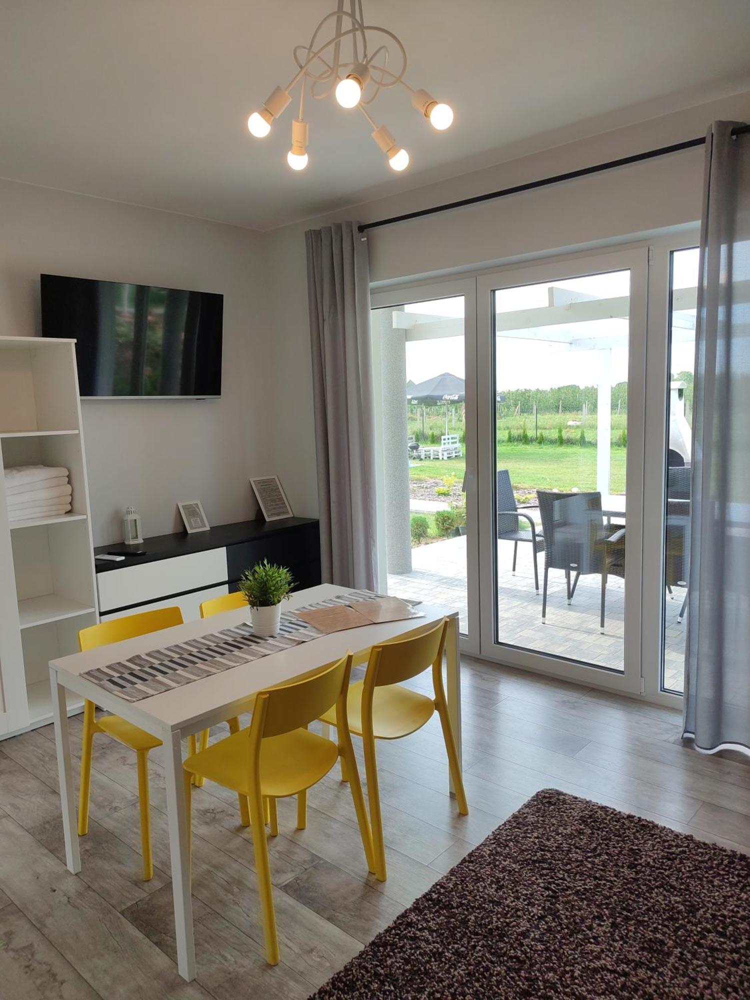 Apartamenty Wilga Spokojne Miejsce Z Calorocznym Jacuzzi I Letnim Basenem Room photo